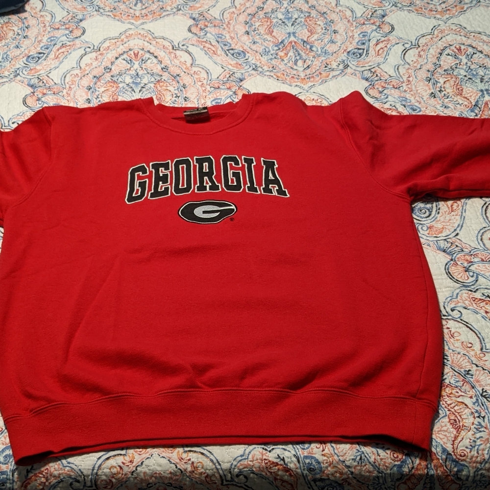 GA Bulldogs sweatshirt